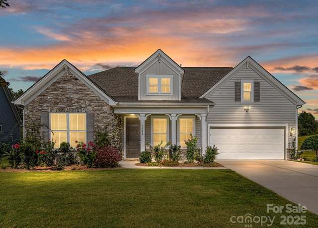 Property at 9528 Horsebit Ln, Concord, NC 28027, 4 beds, 3.5 baths