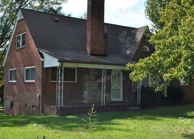 Property at 3045 Woodleaf Rd, Salisbury, NC 28147, 2 beds, 2.5 baths