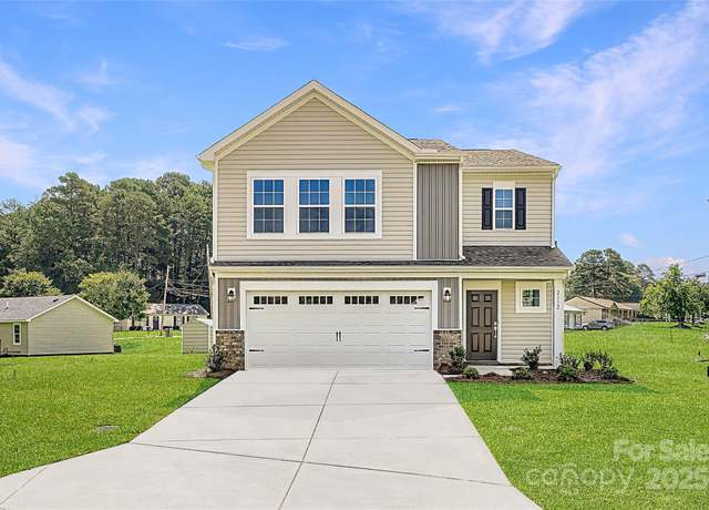 Property at 2112 Columbidae Ln, Gastonia, NC 28052, 4 beds, 2.5 baths