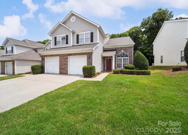 Property at 12415 Stratfield Place Cir, Pineville, NC 28134, 3 beds, 2.5 baths