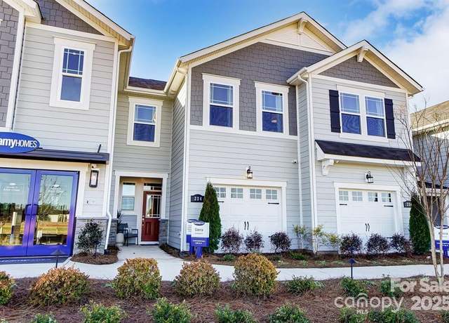 Property at 312 Laura Elizabeth Ln, Clover, SC 29710, 3 beds, 2.5 baths