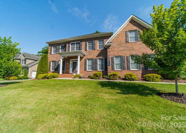 Property at 2073 Hambridge Ave, Kannapolis, NC 28081, 4 beds, 3.5 baths