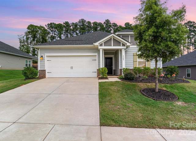 Property at 4309 Duplin Dr #144, Charlotte, NC 28214, 3 beds, 2.5 baths