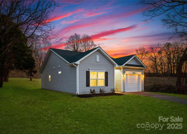 Property at 212 S Columbia St, Gastonia, NC 28054, 3 beds, 2 baths
