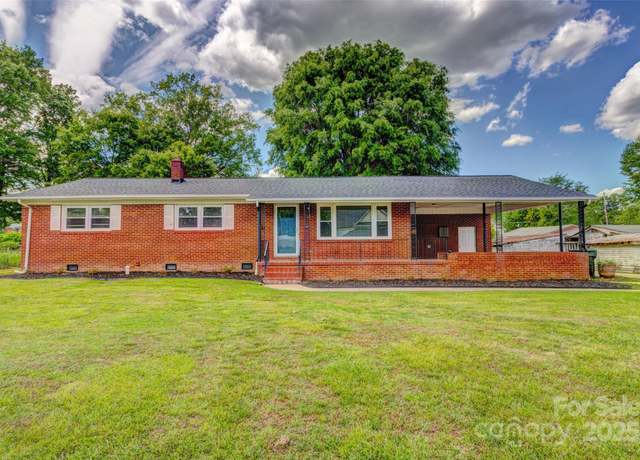 Property at 413 N Mulberry St, Cherryville, NC 28021, 3 beds, 1.5 baths