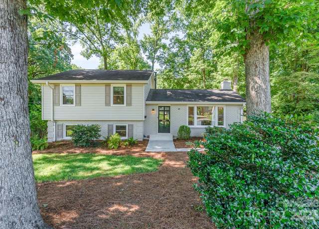 Property at 4014 Sulkirk Rd, Charlotte, NC 28210, 3 beds, 2 baths