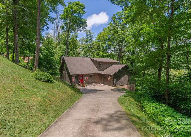 Property at 294 Gadohi Trl, Maggie Valley, NC 28751, 3 beds, 2.5 baths