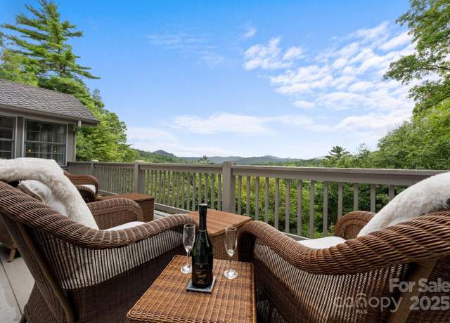 Property at 1031 W Rochester Dr #9, Cashiers, NC 28717, 3 beds, 3.5 baths