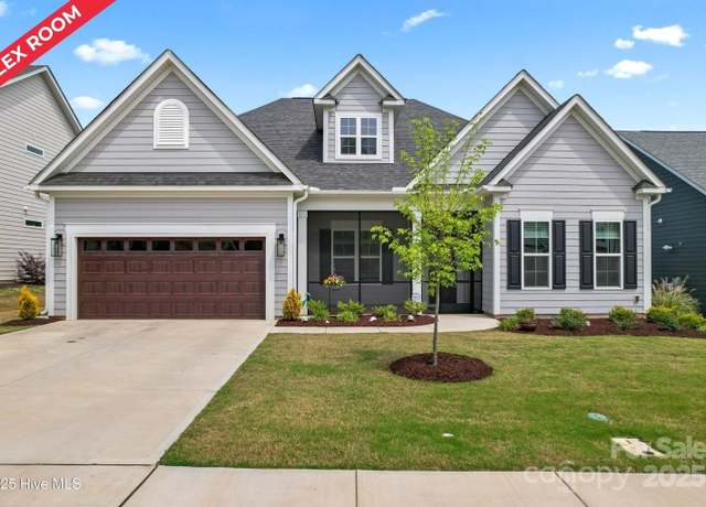 Property at 471 Lucky Dr NW, Concord, NC 28027, 3 beds, 2 baths
