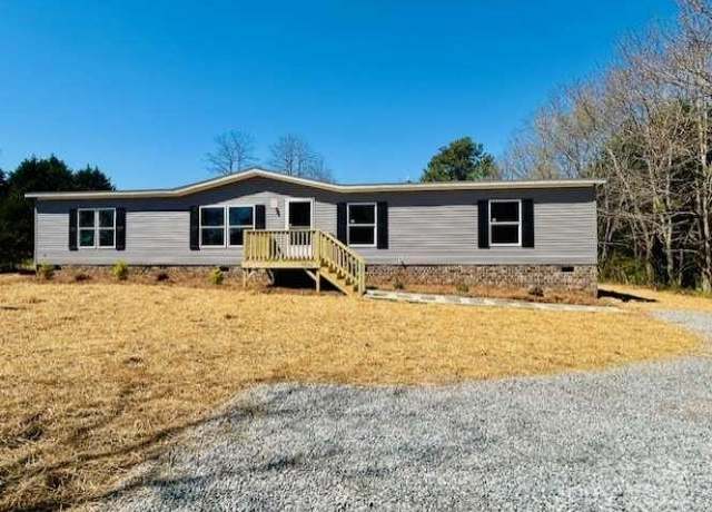 Property at 3144 Rickwood Dr, Newton, NC 28658, 3 beds, 2 baths