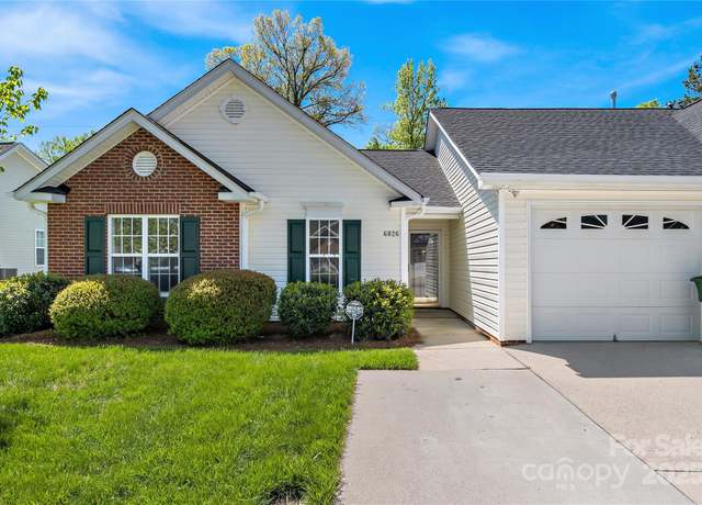 Property at 6826 Wellsley Ct, Clemmons, NC 27012, 3 beds, 2 baths