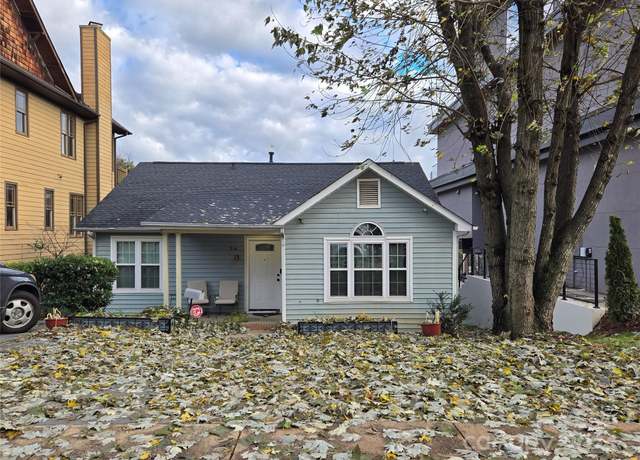 Property at 316 Frazier Ave, Charlotte, NC 28216, 2 beds, 1 bath