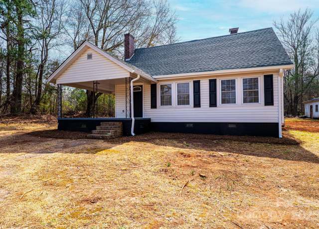 Property at 4221 E Maiden Rd, Maiden, NC 28650, 3 beds, 2 baths