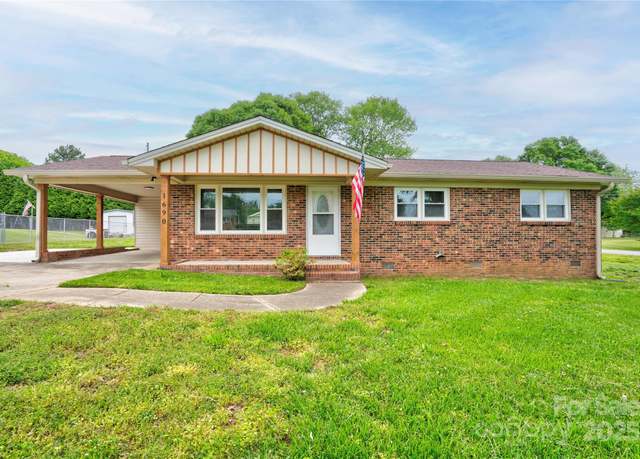 Property at 1690 Montevista Dr, Shelby, NC 28150, 3 beds, 1 bath