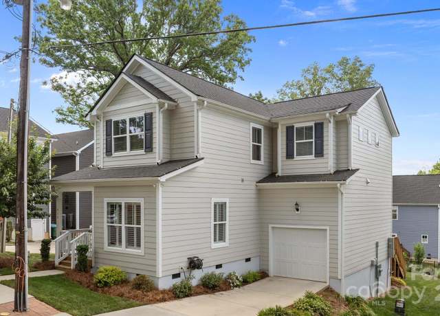 Property at 414 King St, Waxhaw, NC 28173, 4 beds, 3 baths