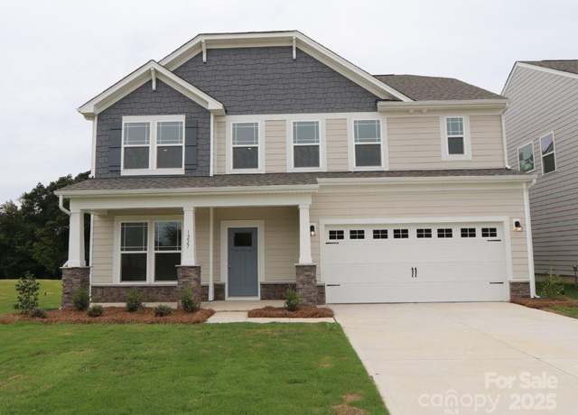 Property at 1227 Fremont Dr, Wingate, NC 28174, 2 beds, 2.5 baths