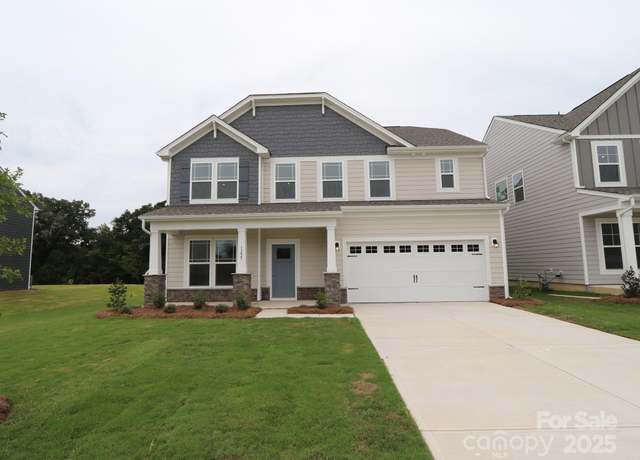Property at 1227 Fremont Dr, Wingate, NC 28174, 2 beds, 2.5 baths