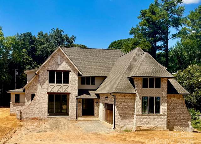 Property at 2234 Carmel Rd, Charlotte, NC 28226, 5 beds, 5.5 baths