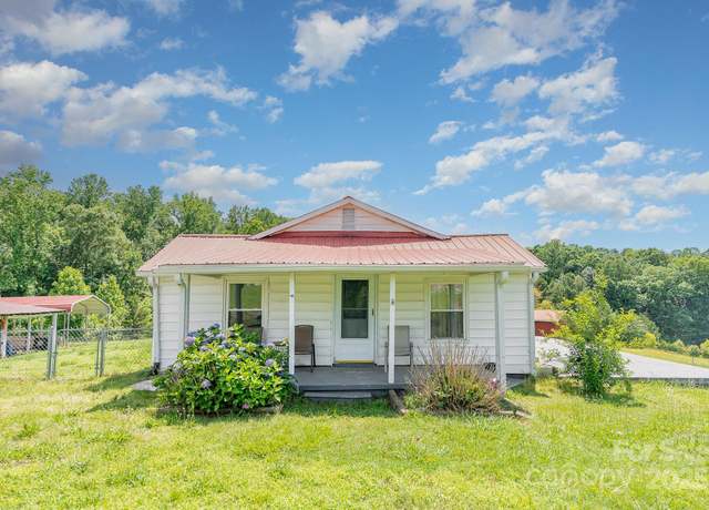 Property at 439 Neisler Rd, Concord, NC 28025, 2 beds, 1 bath