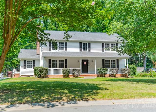 Property at 7309 Leesburg Rd, Charlotte, NC 28215, 4 beds, 2.5 baths