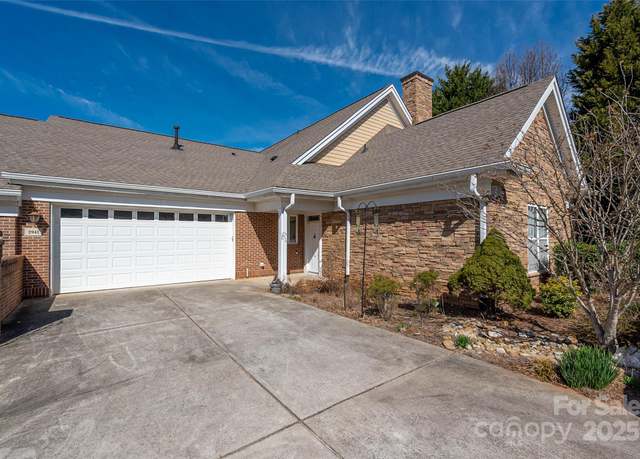 Property at 2941 Bellasera Way, Matthews, NC 28105, 2 beds, 2 baths