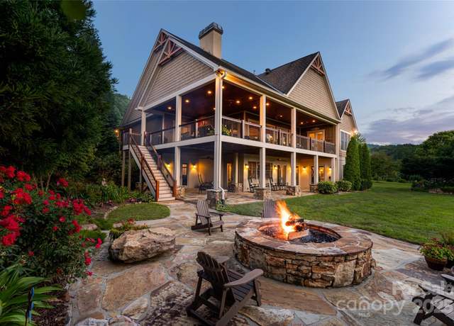 Property at 280 Walnut Hollow Rd, Brevard, NC 28712, 6 beds, 6.5 baths