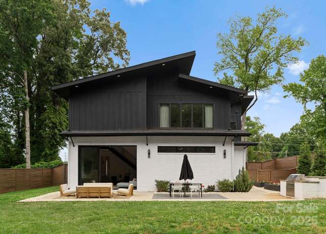 Property at 2913 Lake Ave, Charlotte, NC 28208, 4 beds, 3 baths
