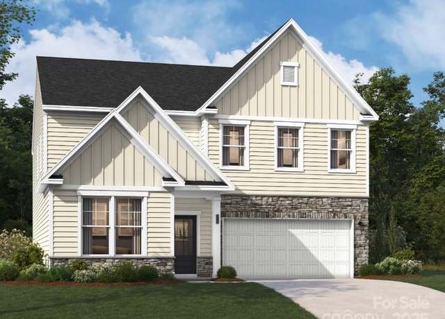 Property at 4027 Vista Pine Dr, Charlotte, NC 28215, 4 beds, 3 baths