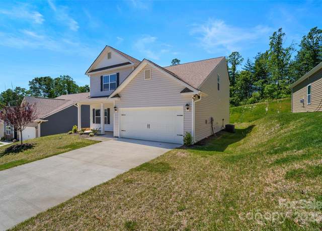 Property at 383 Ridgeview Ln, Mars Hill, NC 28754, 4 beds, 2.5 baths