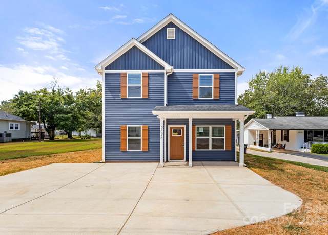 Property at 2628 S Main St, Kannapolis, NC 28027, 4 beds, 3 baths