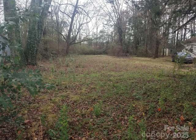 Property at 522 W Todd Ln, Charlotte, NC 28208