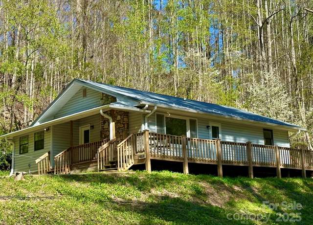 Property at 5381 State Hwy 197 Hwy S #3, Burnsville, NC 28714, 3 beds, 2.5 baths