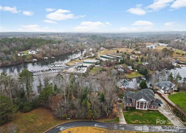 Property at 100 Old Ferry Ln, Hickory, NC 28601