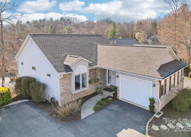 Property at 80 Laurel Ridge Pl, Hendersonville, NC 28739, 3 beds, 3 baths