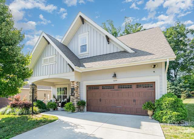 Property at 3899 Zemosa Ln NW, Concord, NC 28027, 3 beds, 3 baths