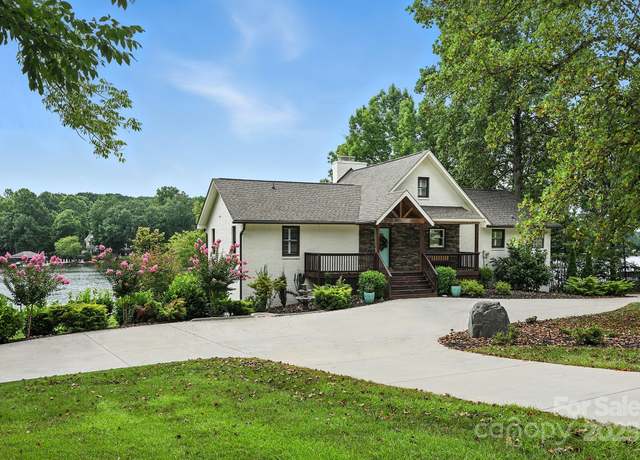 Property at 215 Barber Loop, Mooresville, NC 28117, 3 beds, 4 baths