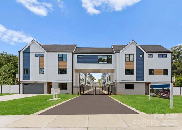 Property at 3023 Yada Ln, Charlotte, NC 28208, 3 beds, 4.5 baths