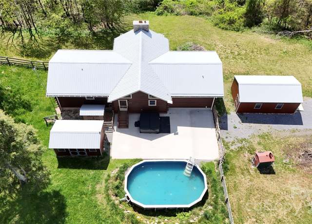Property at 672 Windswept Ridge Rd #6, Canton, NC 28716, 3 beds, 3 baths