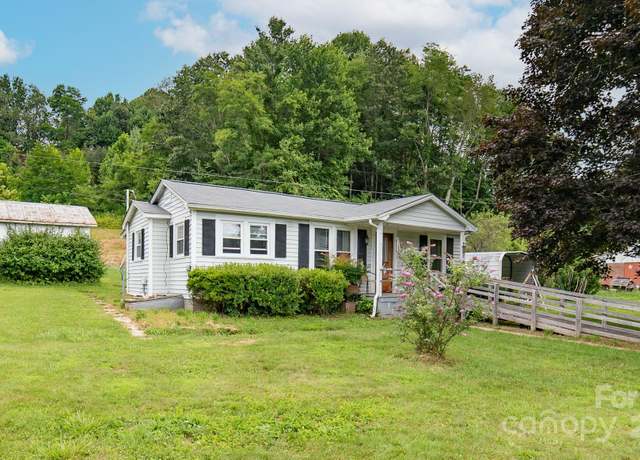 Property at 7610 Linville Falls Hwy, Newland, NC 28657, 2 beds, 1 bath