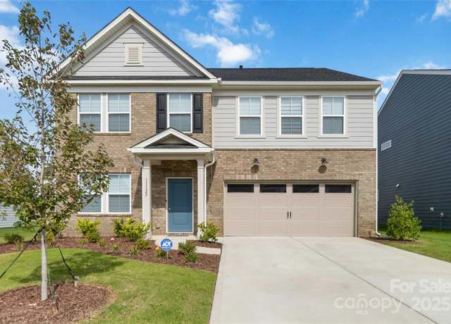 Property at 11122 Glasden Rd, Charlotte, NC 28278, 5 beds, 3 baths
