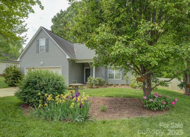 Property at 433 Linsbury Ct, Gastonia, NC 28056, 3 beds, 2 baths