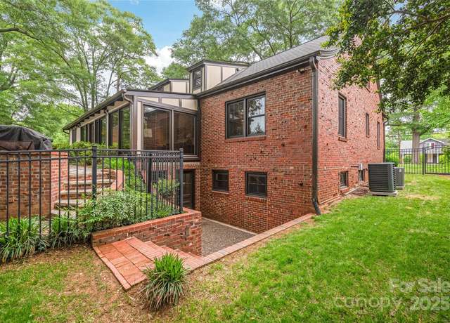 Property at 600 S Central Ave, Belmont, NC 28012, 4 beds, 3.5 baths