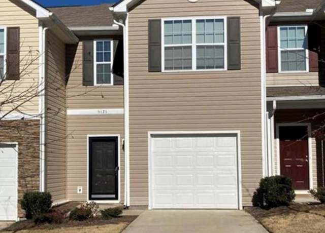 Property at 9170 Bradstreet Commons Way, Charlotte, NC 28215, 3 beds, 2.5 baths