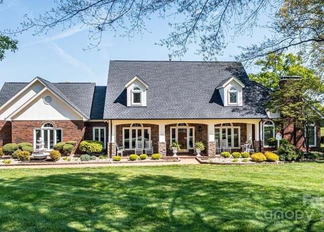Property at 5544 Quail Creek Dr, Granite Falls, NC 28630, 5 beds, 3.5 baths