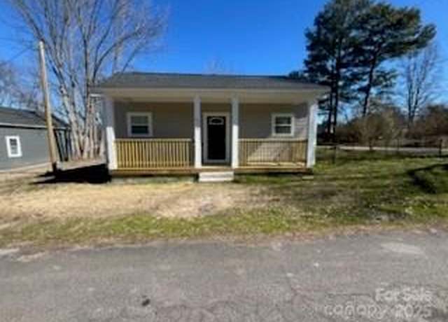 Property at 567 5th St, Chester, SC 29706, 2 beds, 2 baths