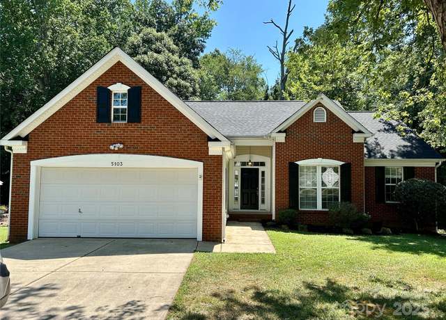 Property at 5103 Timbertop Ln, Charlotte, NC 28215, 3 beds, 2 baths