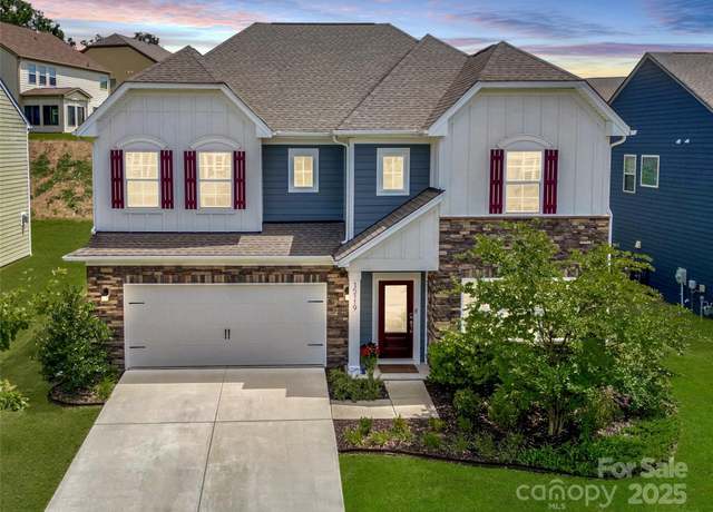 Property at 15119 Oleander Dr, Charlotte, NC 28278, 5 beds, 4.5 baths