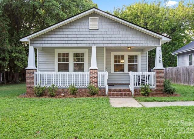 Property at 308 Ramona St, Charlotte, NC 28208, 3 beds, 2 baths