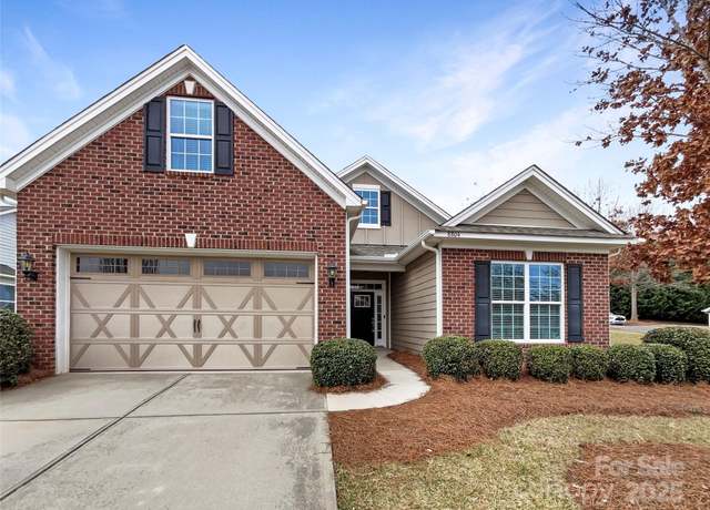 Property at 8804 Artesa Mill Ln, Charlotte, NC 28214, 4 beds, 3 baths