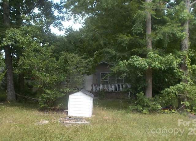 Property at 3815 Richard Coffey Ln, Waxhaw, NC 28173, 3 beds, 2 baths